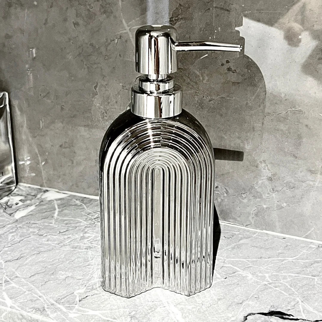 Witte 350ML Zeepdispenser Zilveren Badkamer Handzeepdispenser Keramische Shampooflessen 350ML