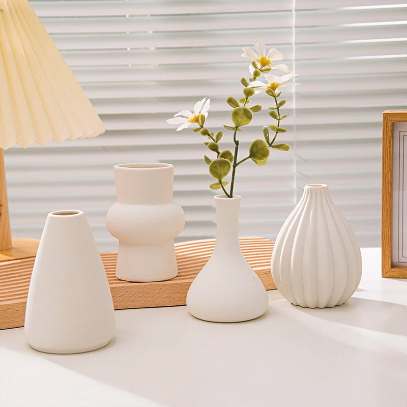 Witte keramische vazen Nordic decoratieve vazen ornamenten thuis woonkamer decor bloemstukken schetsen rekwisieten desktop decor