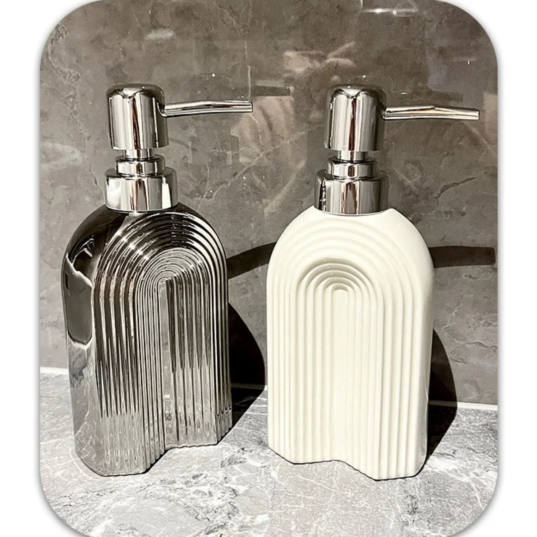 Witte 350ML Zeepdispenser Zilveren Badkamer Handzeepdispenser Keramische Shampooflessen 350ML