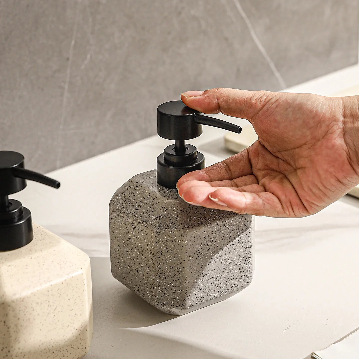 380 ml zeepdispenser Keramische lotionfles hotel huishoudelijke handzeep shampoo body wash doseerfles badkamer persfles