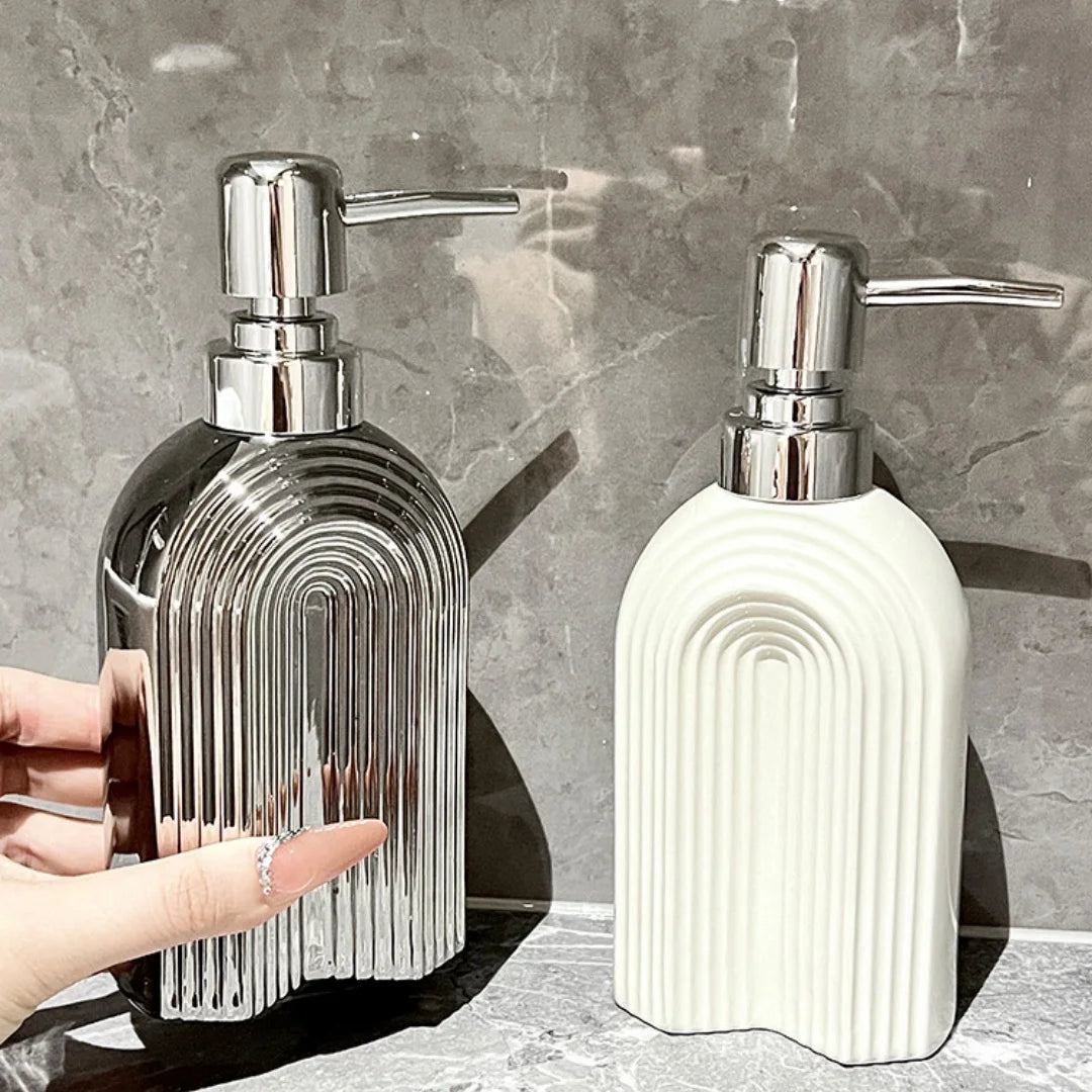 Witte 350ML Zeepdispenser Zilveren Badkamer Handzeepdispenser Keramische Shampooflessen 350ML