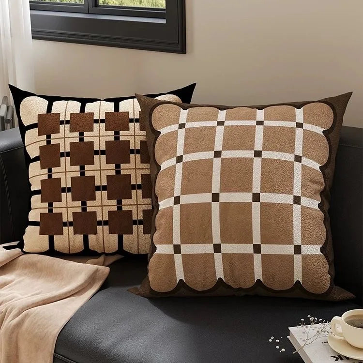 Virelia Cushion Cover