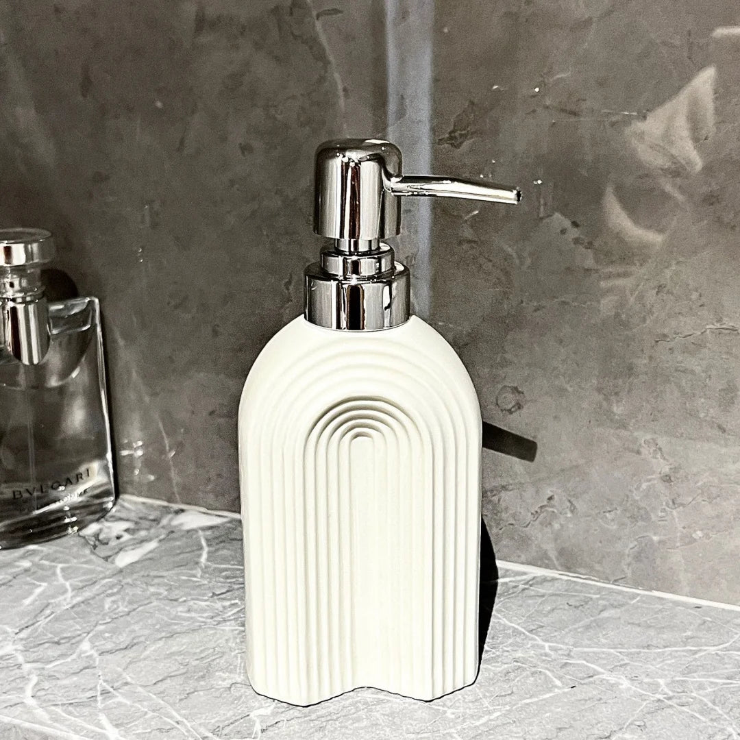 Witte 350ML Zeepdispenser Zilveren Badkamer Handzeepdispenser Keramische Shampooflessen 350ML