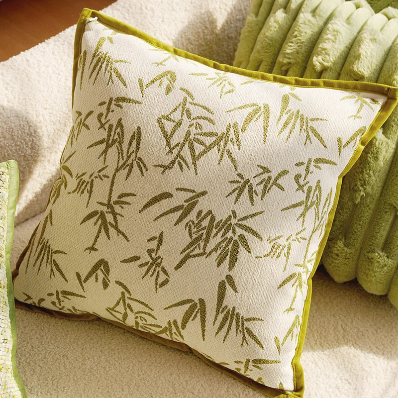 Éloise Cushion Cover