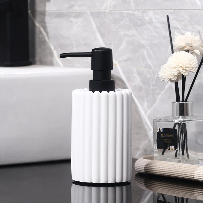Creatieve handdesinfecterende fles lotionfles hotel thuis verblijf shampoo badgel subfles badkameraccessoires zeepdispenser
