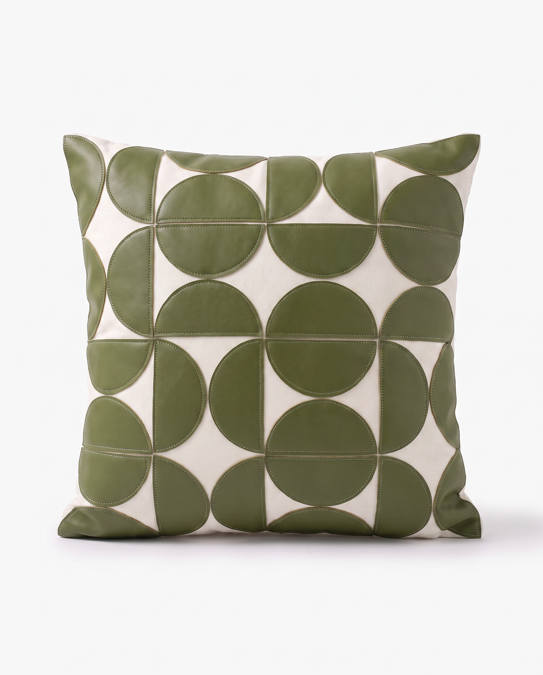 Éloise Cushion Cover